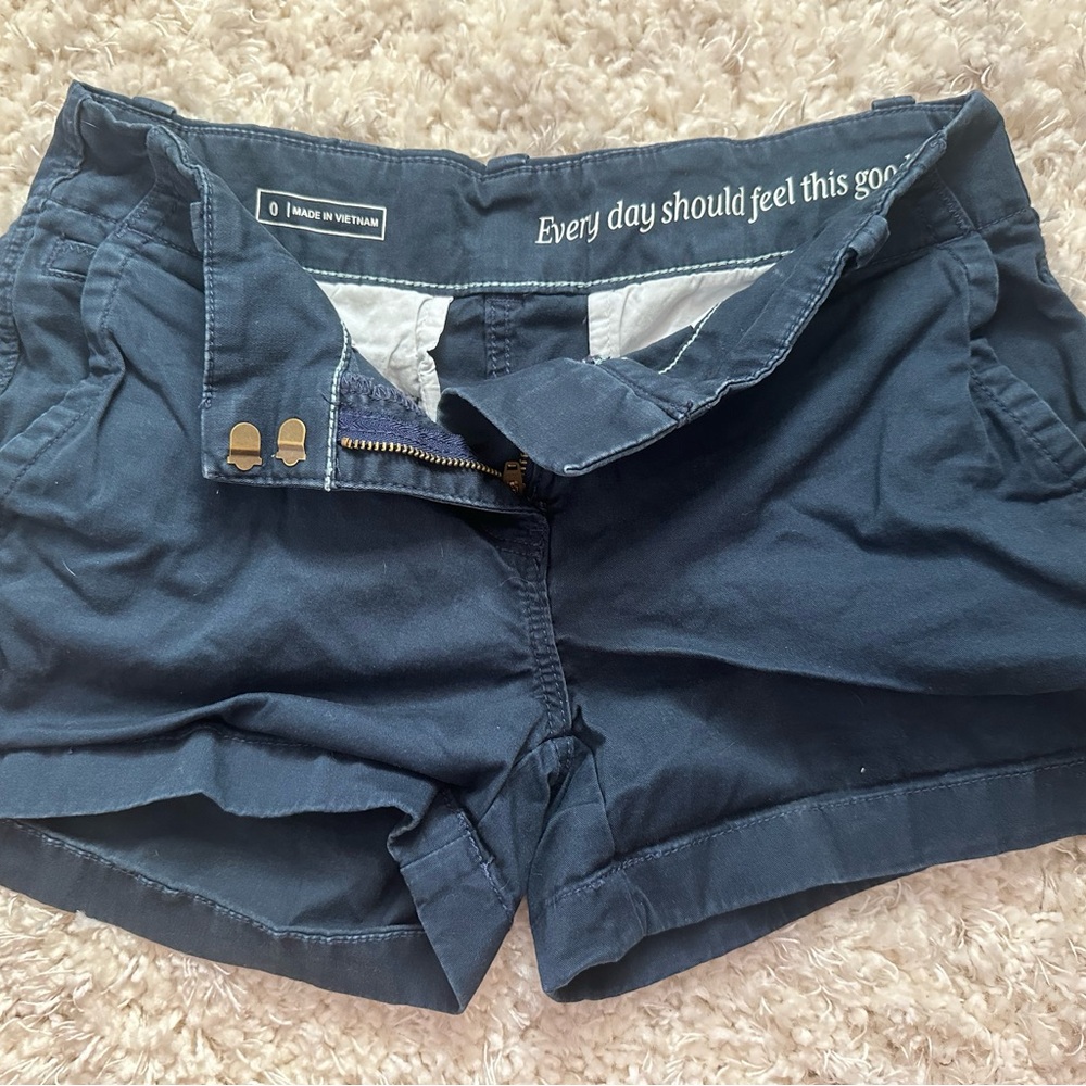Vineyard Vines Women’s Navy Blue Shorts